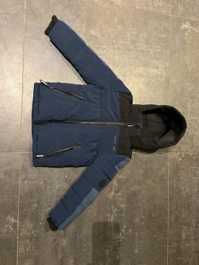 Winterjas maat 116 €7,50