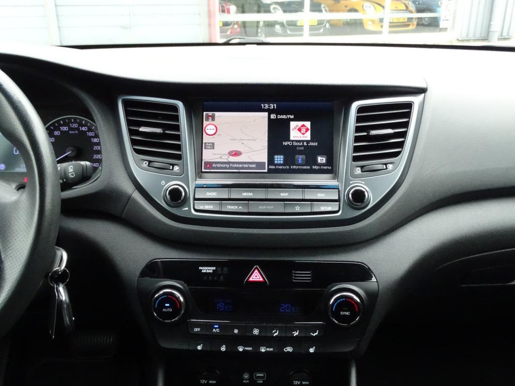 Hyundai Tucson 1.6 t-gdi comfort 4wd automaat | stoel-&stuurverwarming | tr