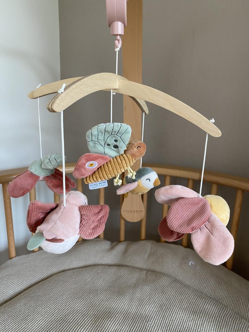 Muziekmobiel Little Dutch met houten boog
