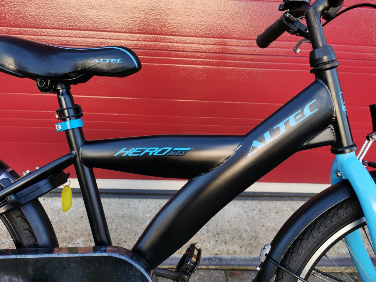 ALTEC HERO KINDERFIETS