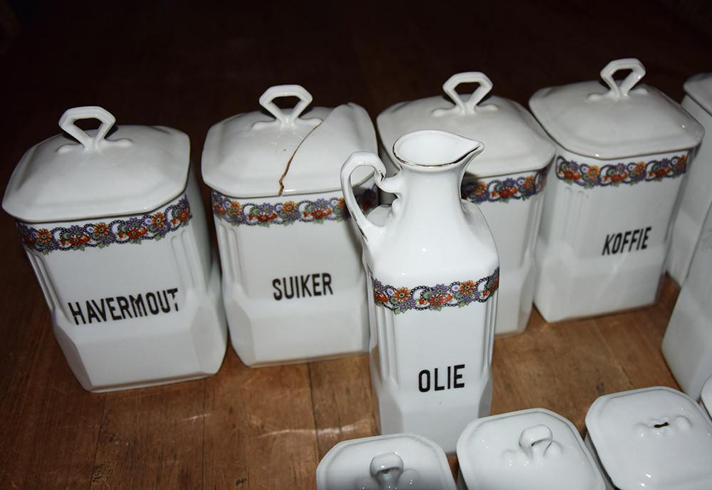 *~* Oude Voorraadpotten kruiden *~* Victoria China