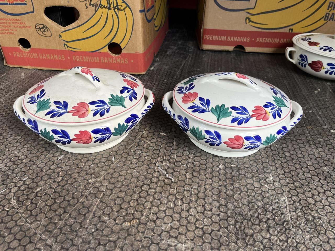 Boerenbont dekschalen en sauskommen