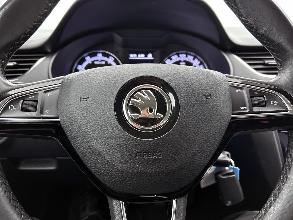 Skoda Octavia combi 1.0 tsi greentech business edition | navigatie | climat