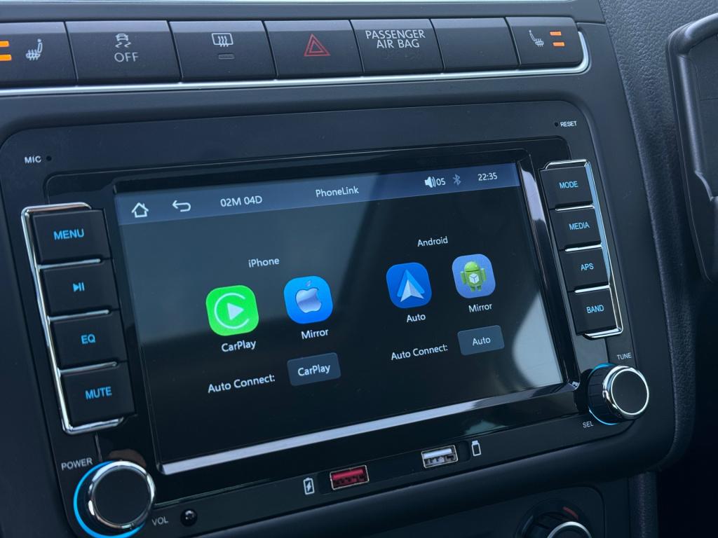 Volkswagen Polo 1.4-16v style * cruise control * panoramadak * carplay