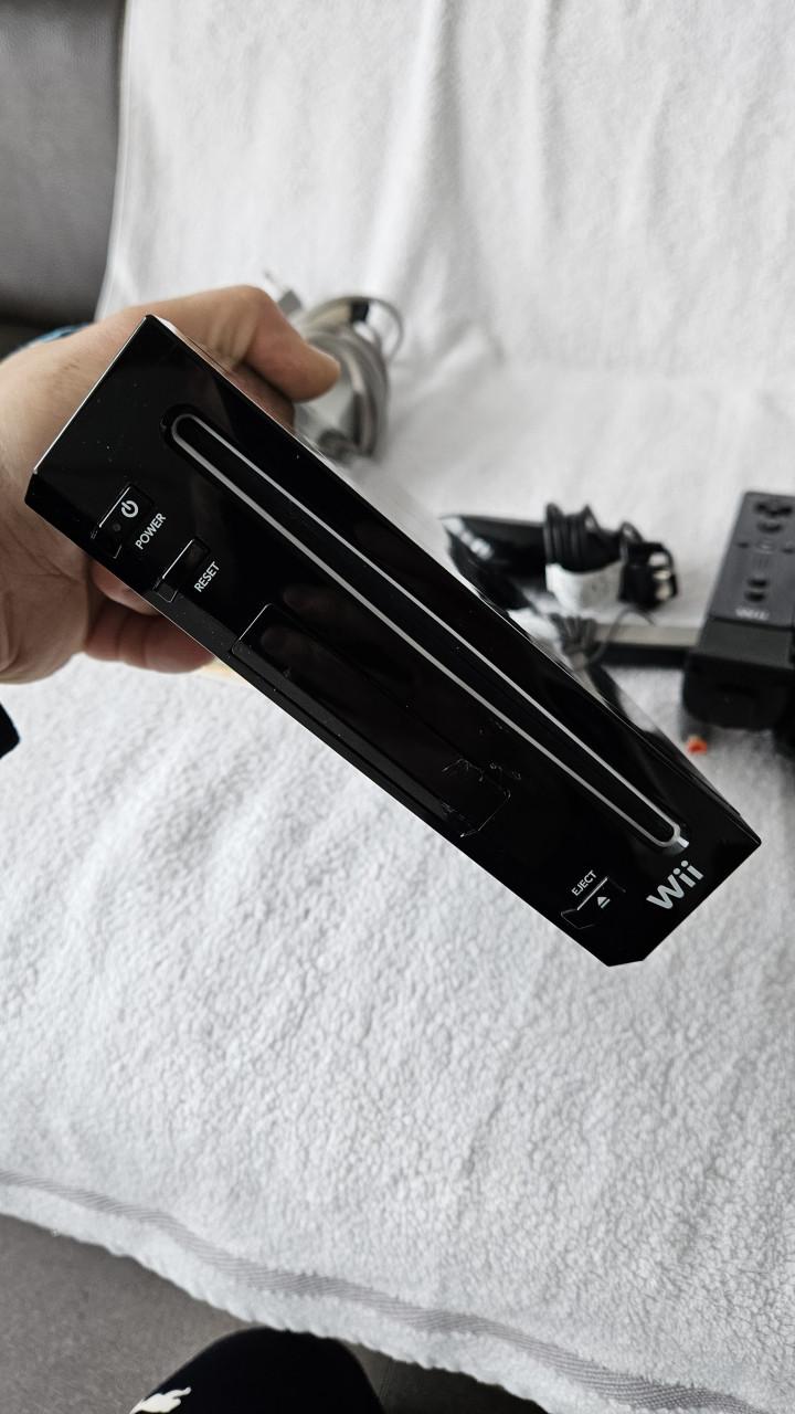 Nintendo Wii console + Wii Sports – Werkend
