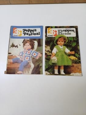 HAAKBOEKEN, BREIBOEKEN, HANDWERKBOEKEN