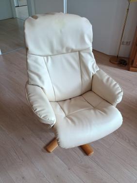 Te koop: lederen stoel