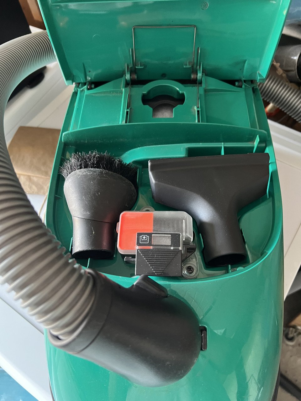 Als Nieuwe Miele De Luxe S401 Air clean Plus stofzuiger 1500 W
