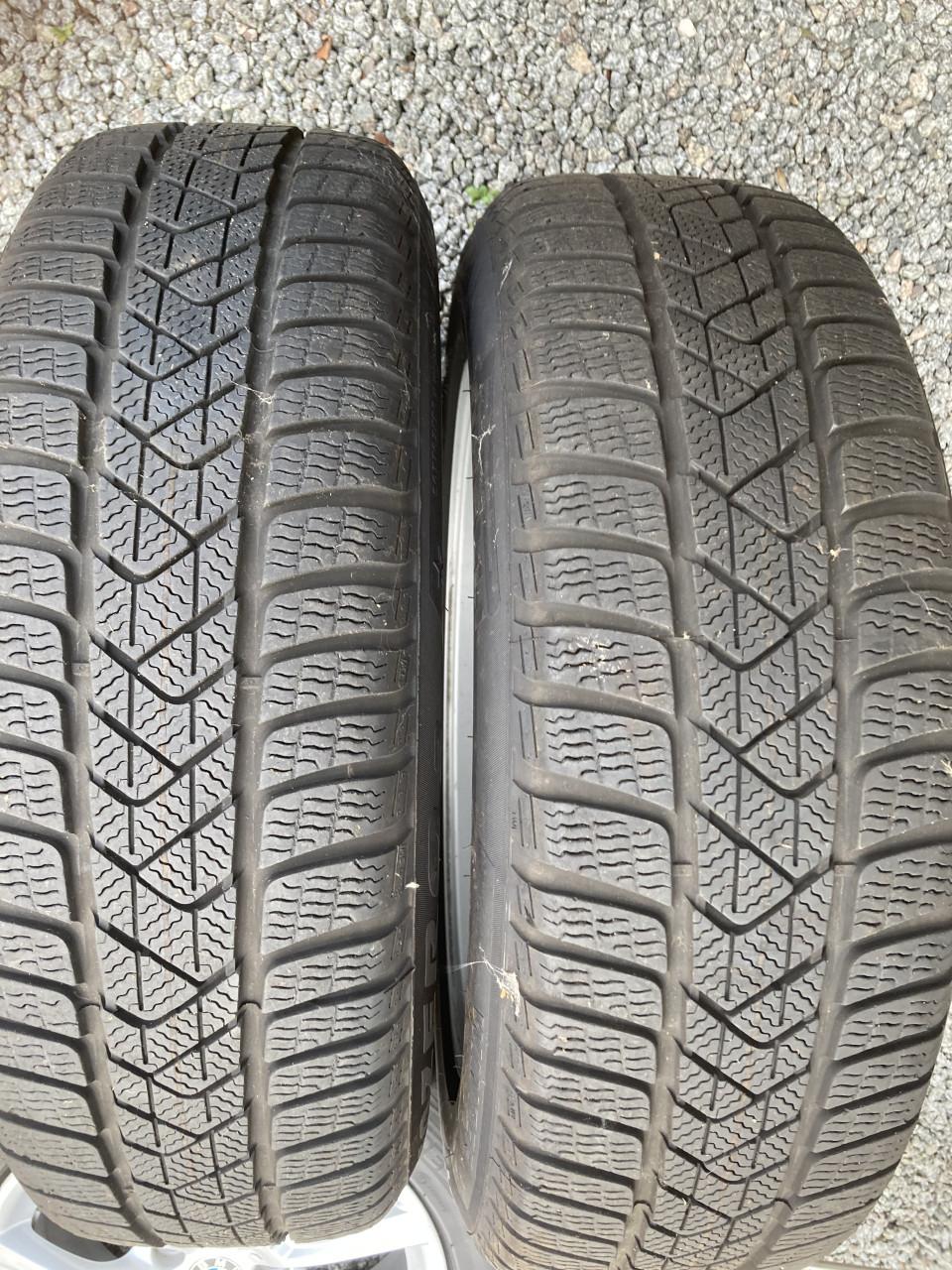 4 Winterbanden met velgen 205/60/R17 BMW X1