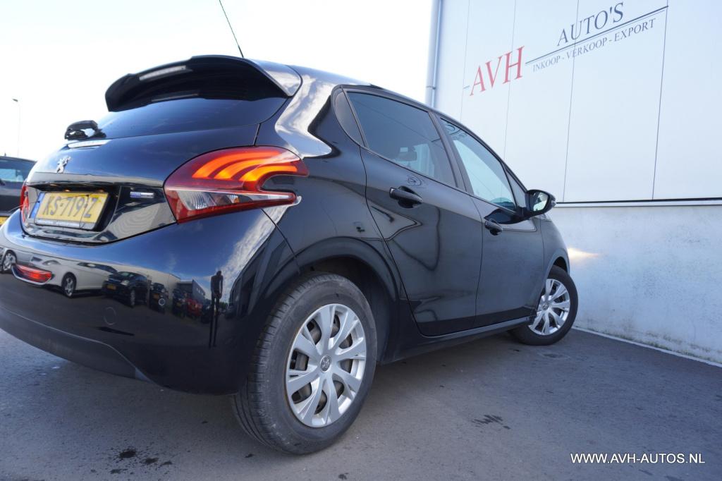 Peugeot 208 1.2 puretech blue lion