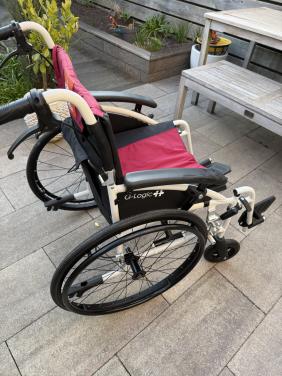 ROLSTOEL LICHTGEWICHT OPVOUWBAAR