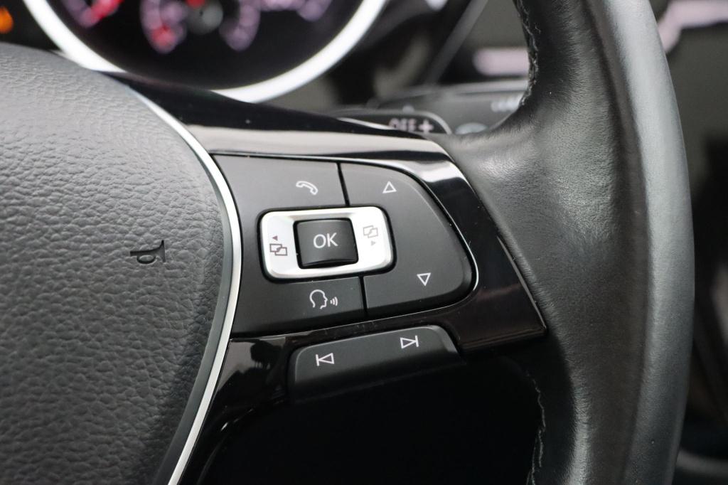 Volkswagen Touran 1.8 tsi highline 180pk dsg7