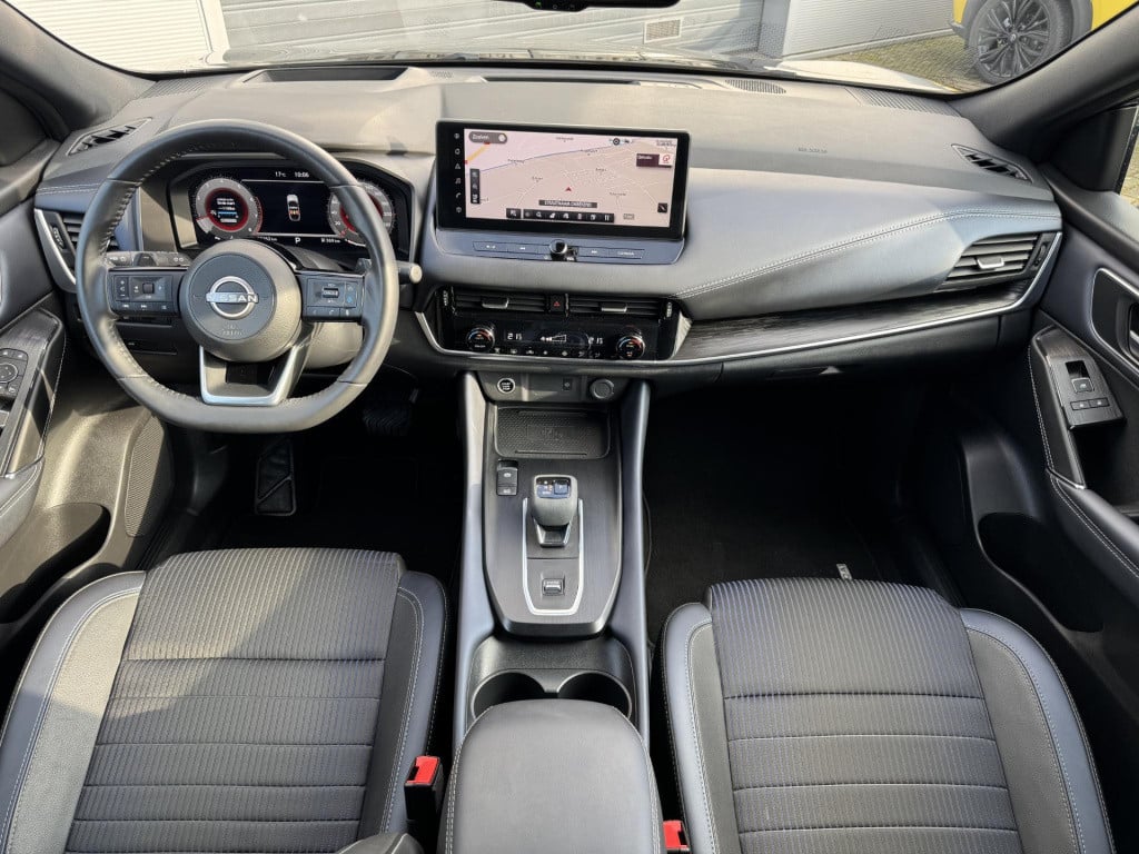 Nissan Qashqai 1.3 mhev xtronic tekna design pack | panoramadak | head-up d