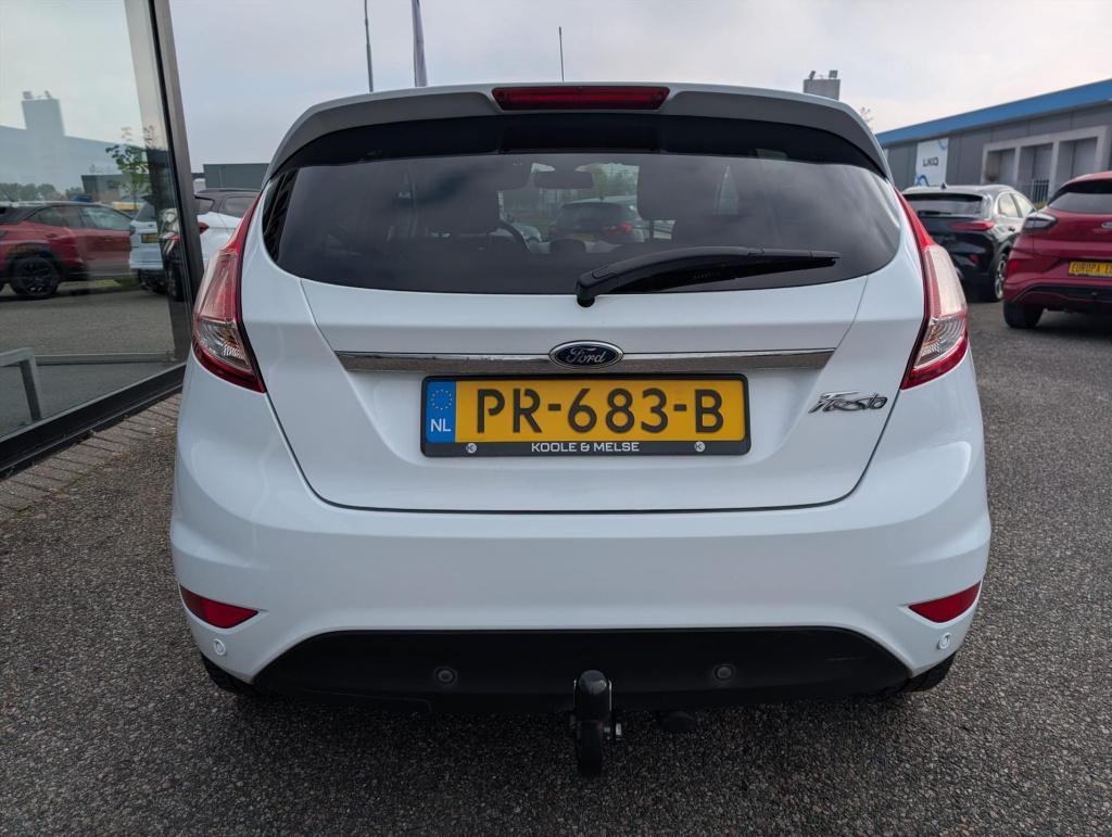 Ford Fiesta 1.0 ecoboost 100pk 5d titanium , cruise controle , trekhaak