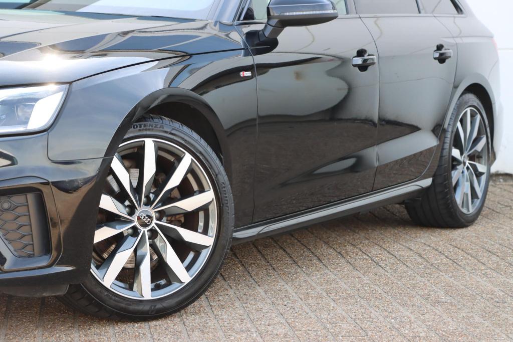 Audi A4 avant 35 tfsi s edition 150pk s-tronic