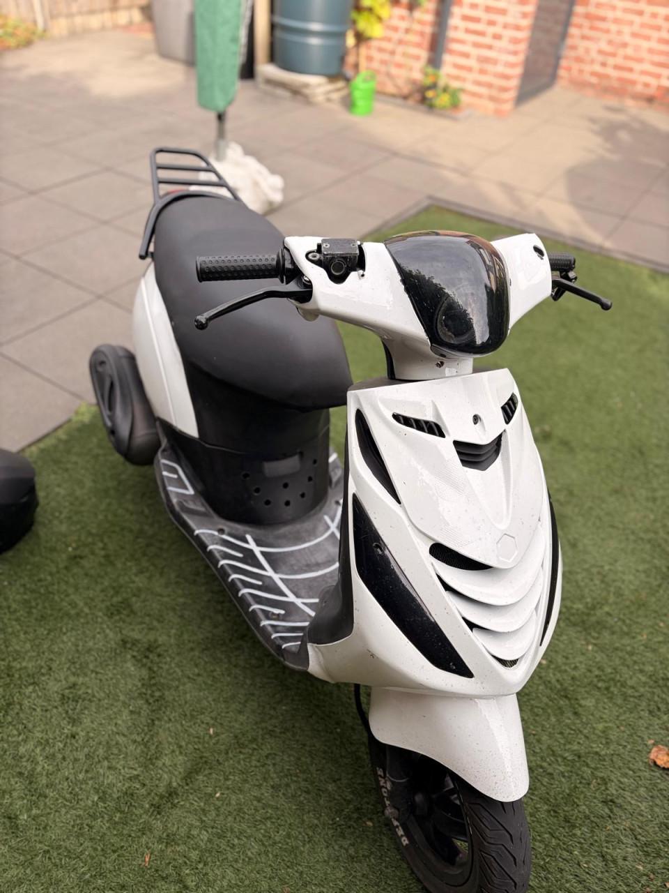 Scooter Zip 80cc 4t
