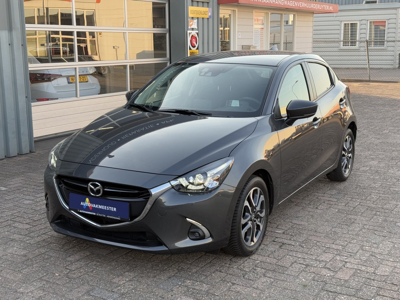 Mazda 2 - 2 1.5 Skyactiv-G GT-M | Navi | Keyless | Led | Airco | PDC+Camera