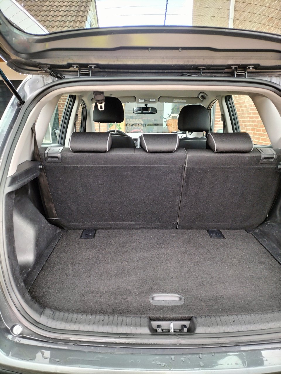TE KOOP: KIA VENGA 1.4
