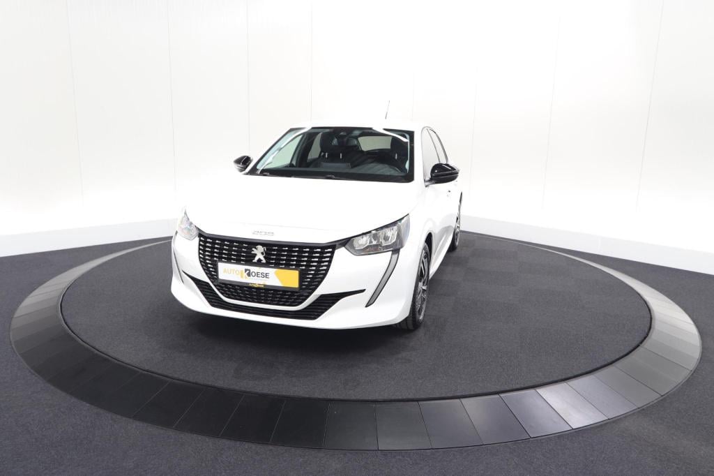 Peugeot 208 puretech 75 allure | camera | apple carplay | parkeersensoren |