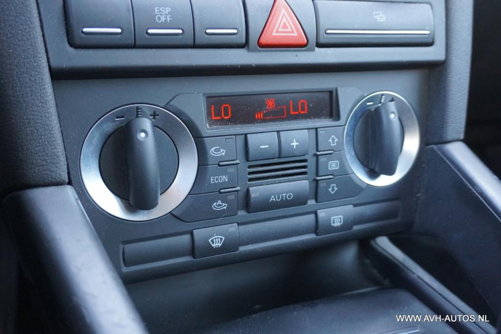 Audi A3 1.6 fsi attraction
