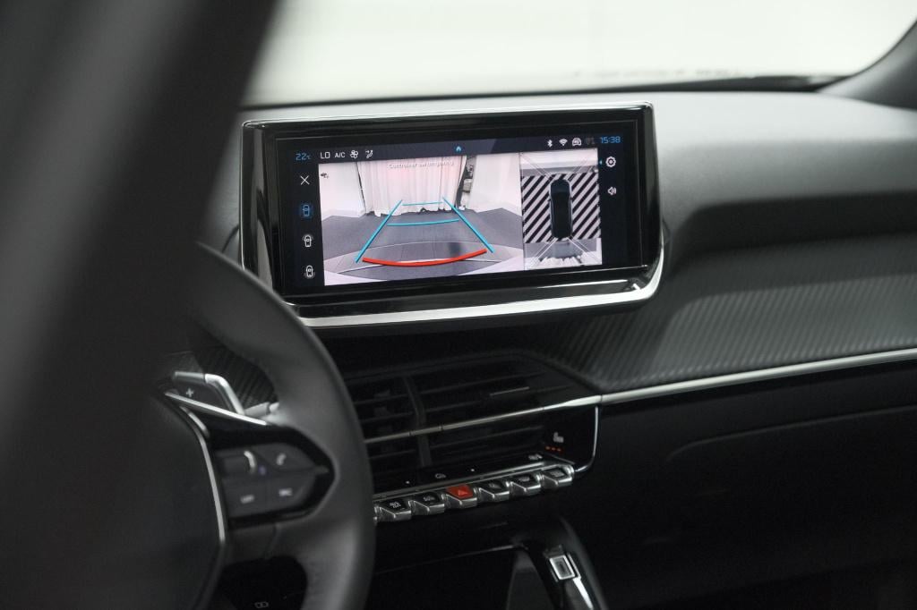 Peugeot 2008 puretech 130 eat8 allure | 360 camera | adaptieve cruise contr