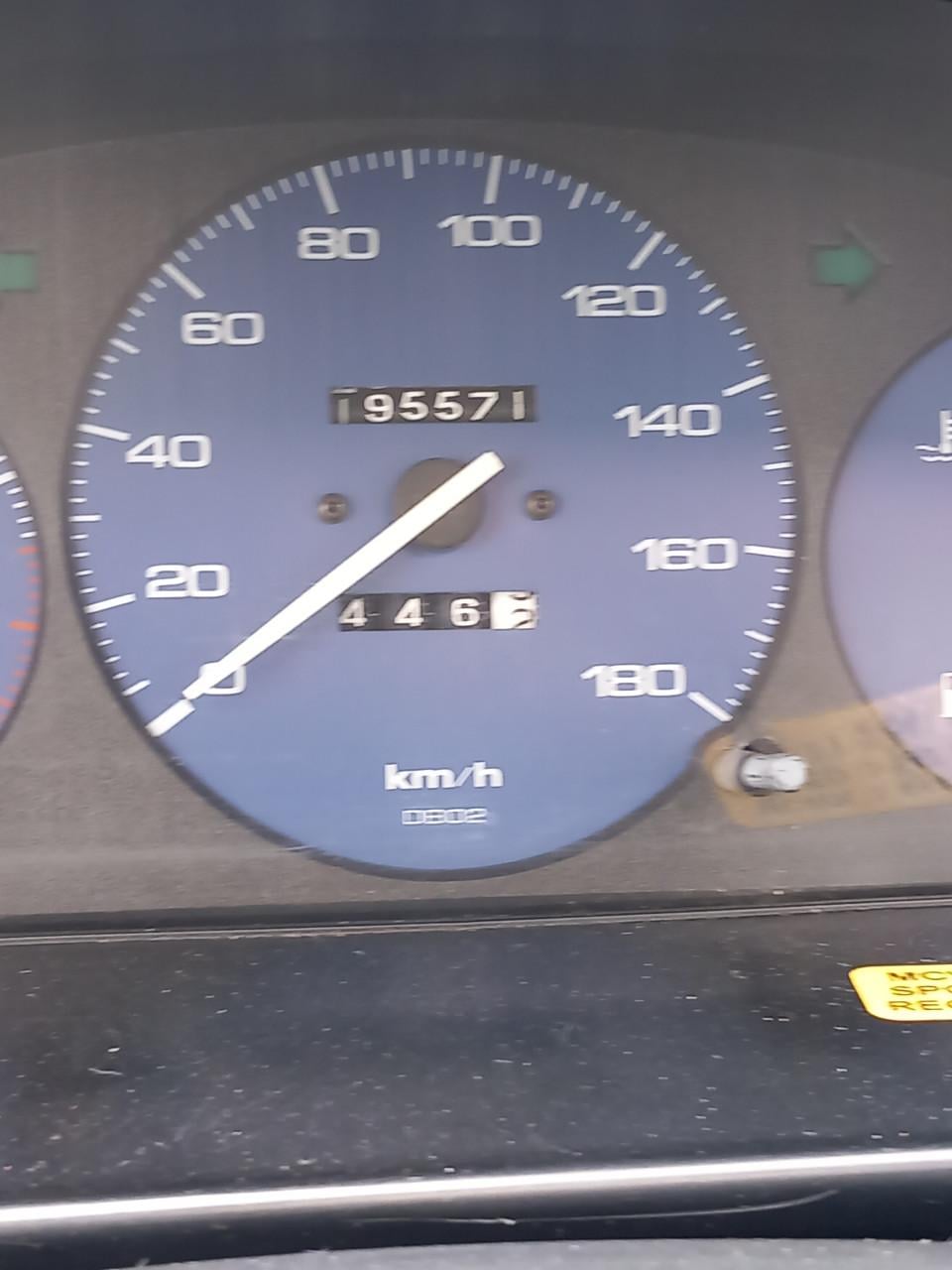 Mazda 121 db Cabrio top Bolhoedje 2 jaar apk