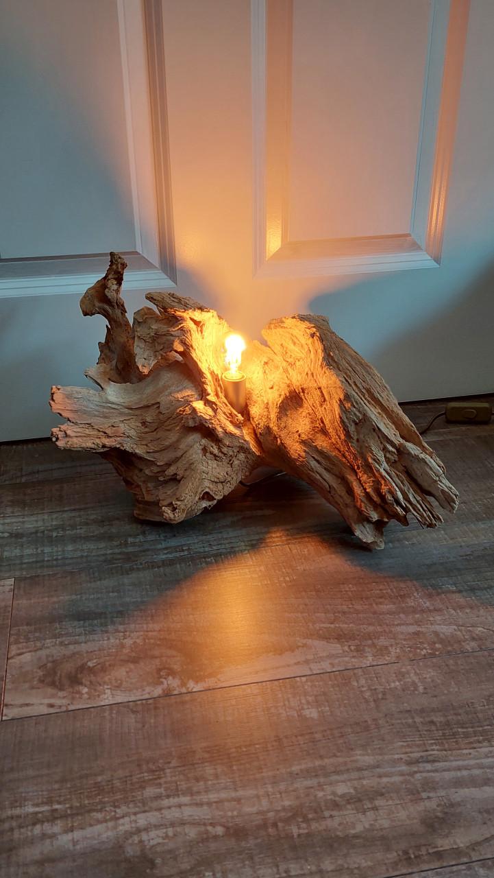 Boomstronk lamp