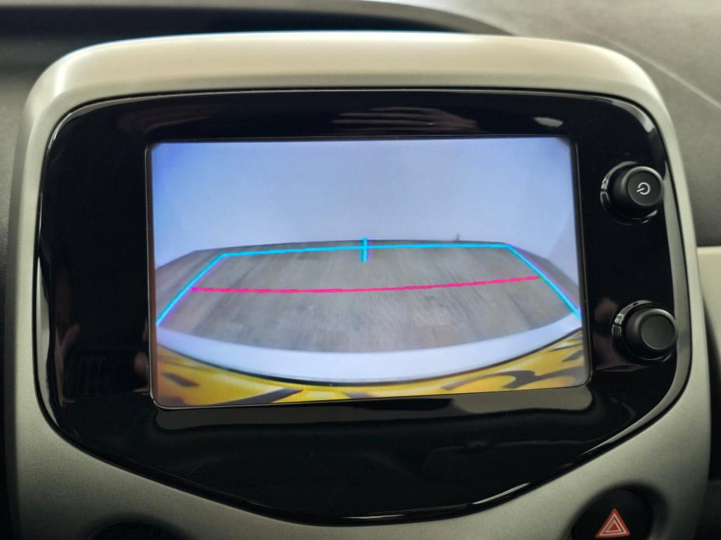 Toyota Aygo occasion 1.0 vvt-i x-play | zwart | tweedehands toyota aygo | a