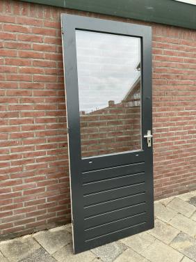 Achterdeur (B)