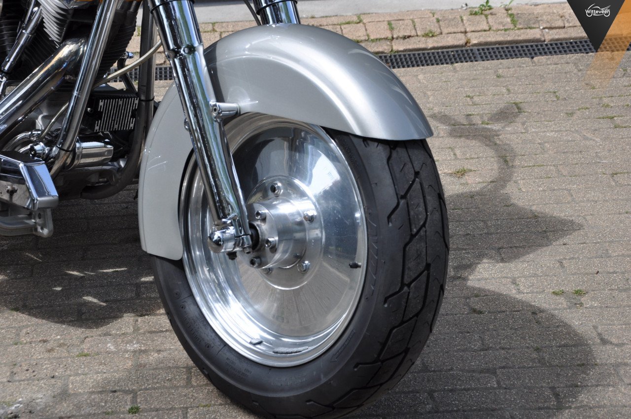 Harley-Davidson FLSTF Fatboy Grey Ghost special
