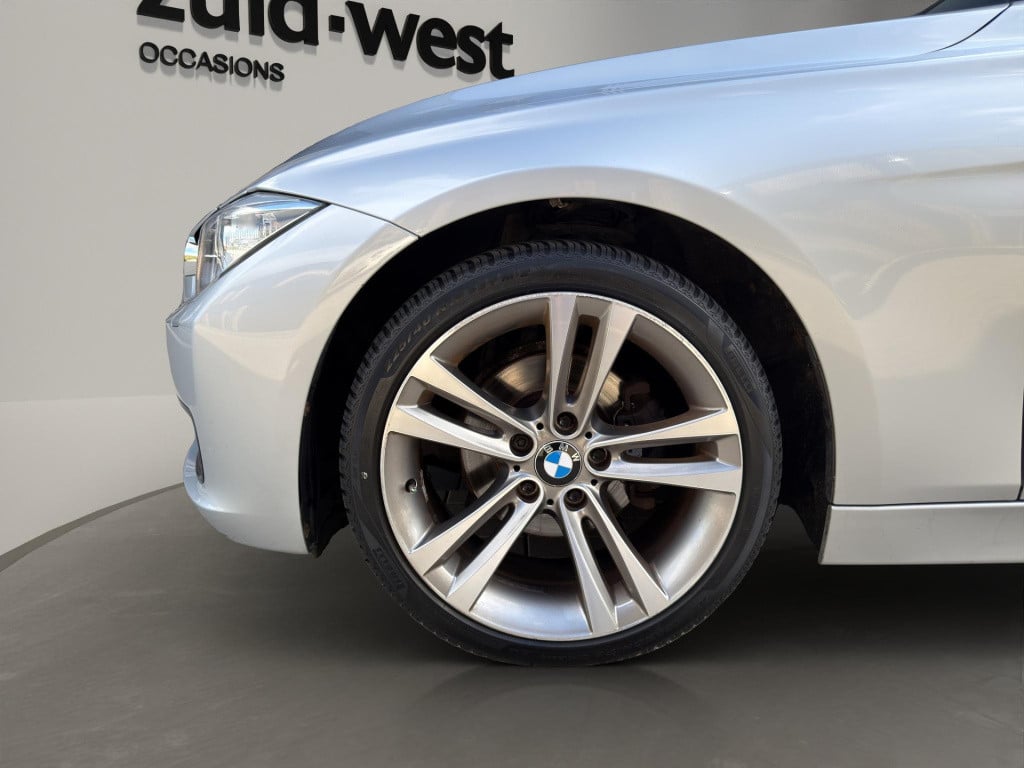 BMW 3-serie 320d high executive leder pdc
