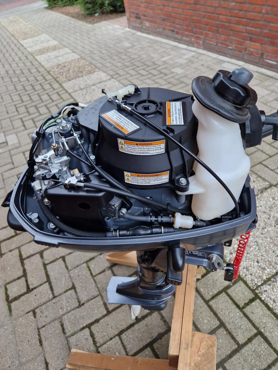 6 pk Yamaha 6 pk 4-takt kortstaart NIEUWSTAAT !!!! Bouwjaar 2019