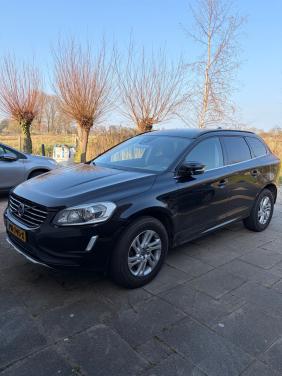 Mooie Volvo D3 uit 2014