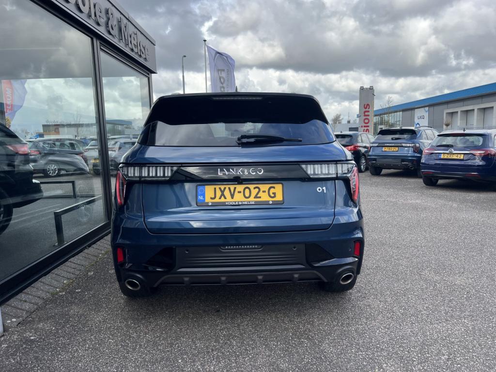 Lynk & Co 01 1.5 261pk phev 7dcth plug in hybrid , pano dak , 360gr camera 