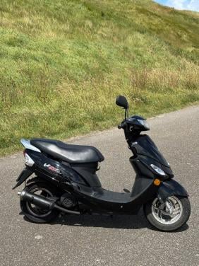 Peugeot Vclic 45km/u scooter