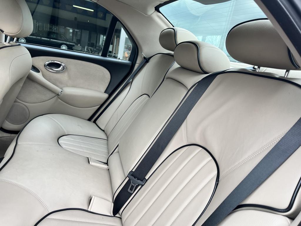 Rover 75 4.6 v8 executive