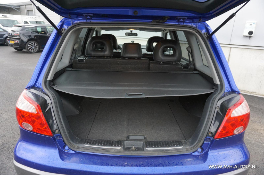 Mitsubishi Outlander 2.0 invite+