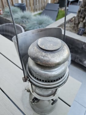 Prachtige complete petroleumlamp rapid lantaarm Hipolito H-502 automatic