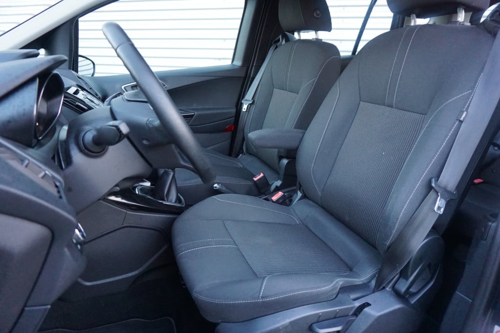 Ford B-max 1.0 ecoboost titanium airco / navi / cruise / camera / parkeers.