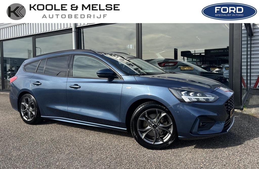 Ford Focus 1.0 ecoboost 125pk st line , trekhaak , carplay , climate contro