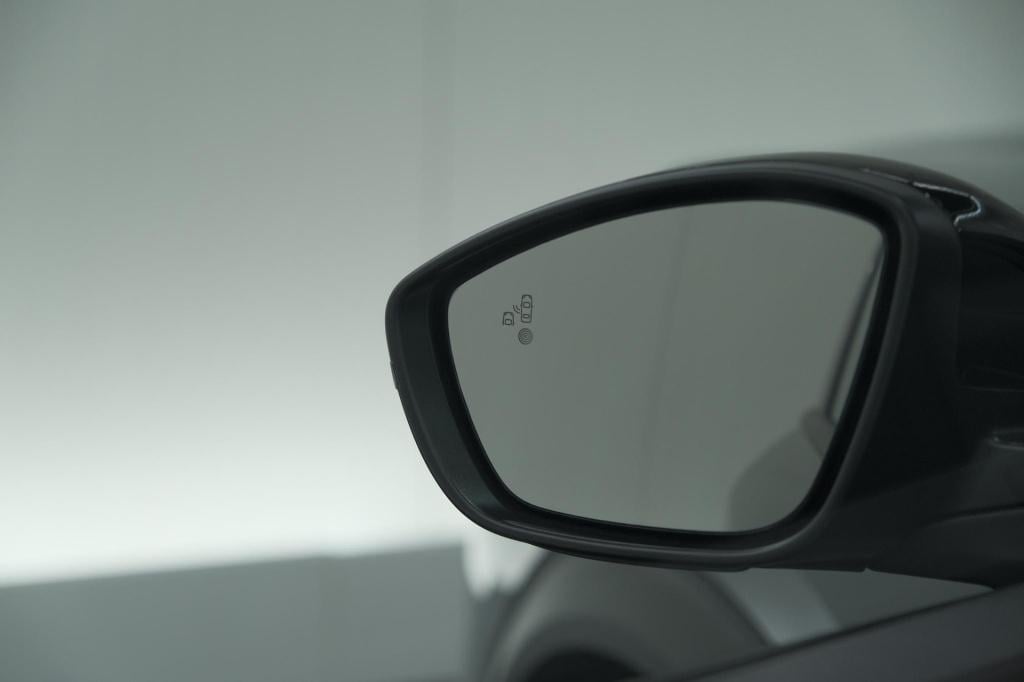 Peugeot 2008 hybrid 136 e-dcs6 allure | 360 camera | adaptieve cruise contr