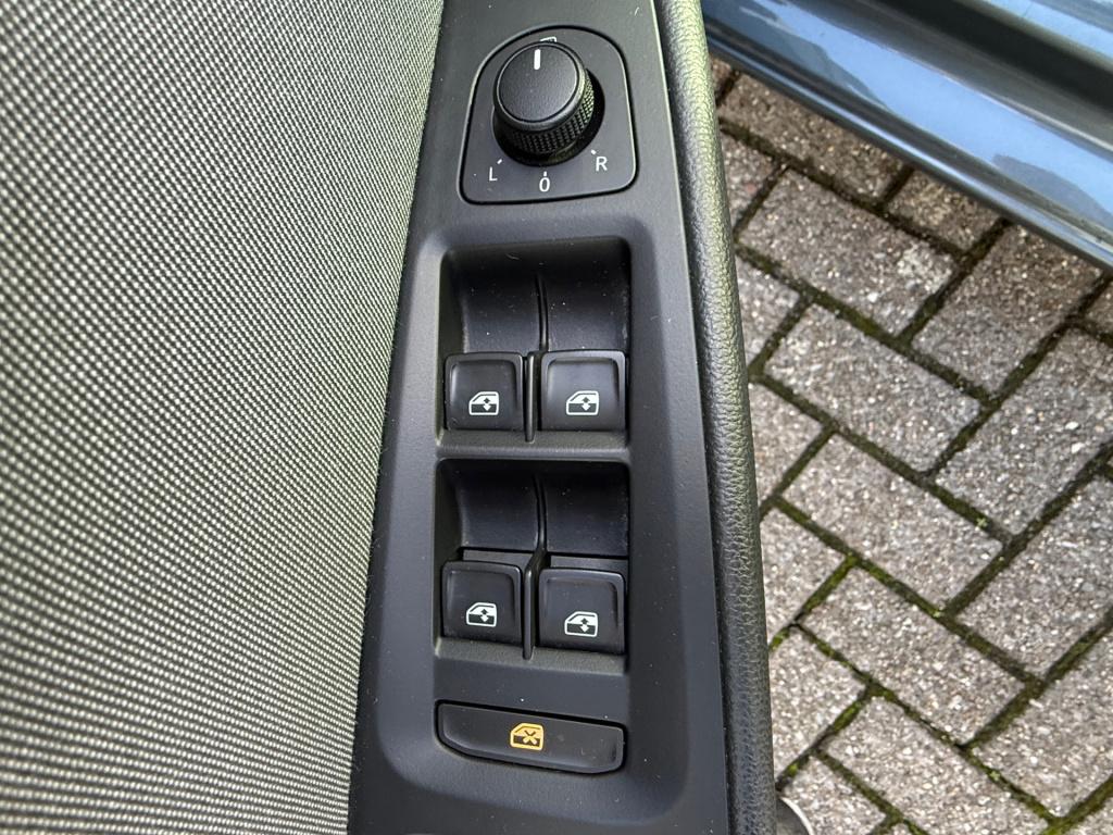 Seat Leon st 1.0 ecotsi style business intense dsg