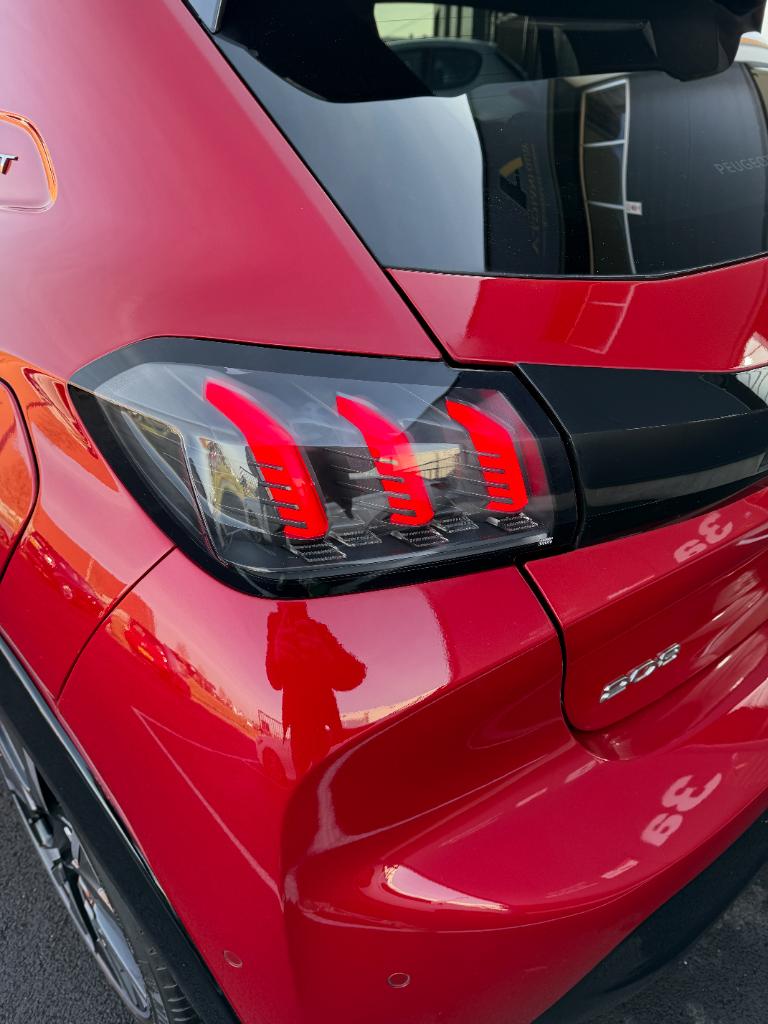 Peugeot 208 gt-line - 1.2 - automaat