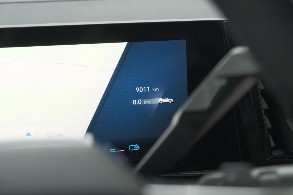 Renault Austral 1.2 e-tech full hybrid 200 techno | 360 camera | panoramada