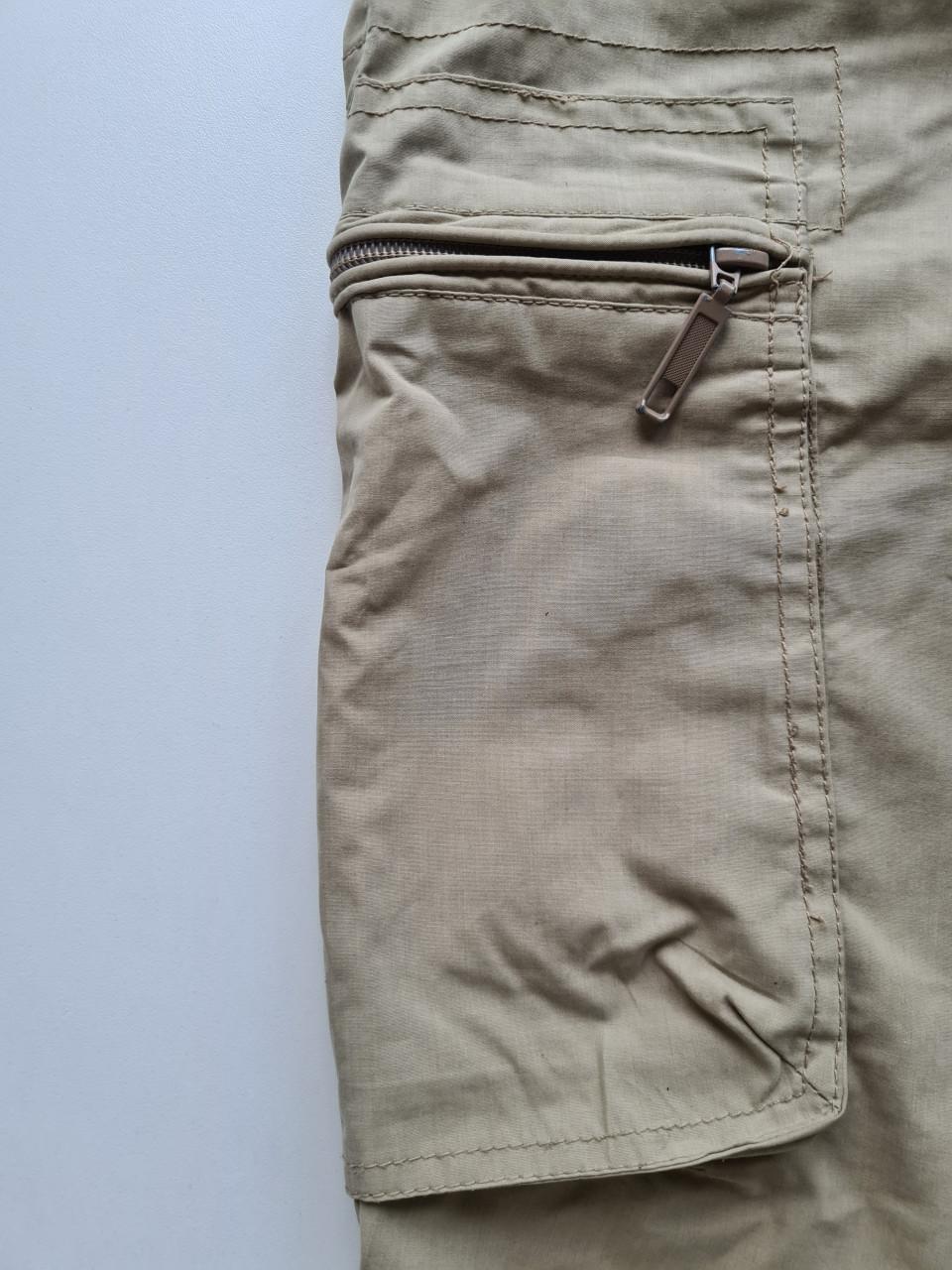 Kaki groene korte broek Maat M-L