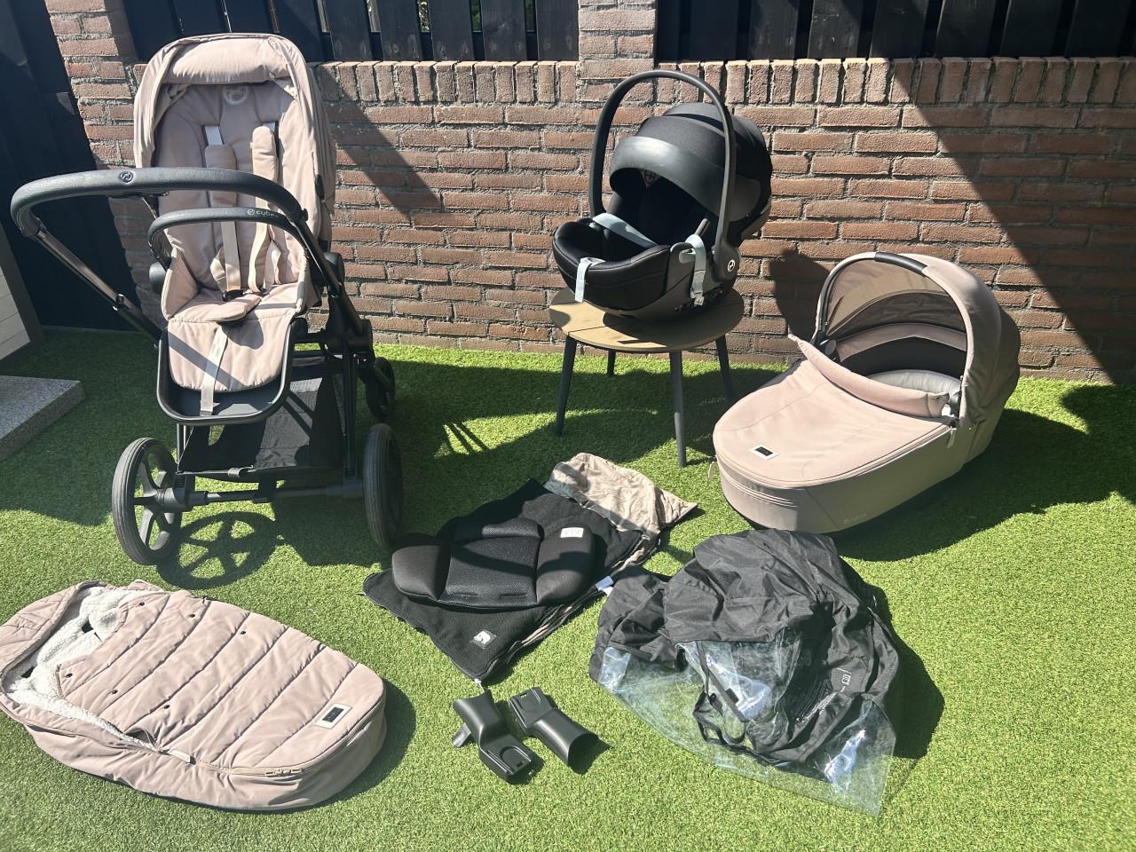 Cybex priam 4