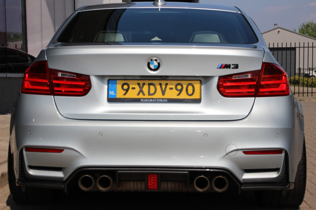 BMW M3 3-serie dcta | orig nl | schuifdak | h&k | 20" | 360 camera |