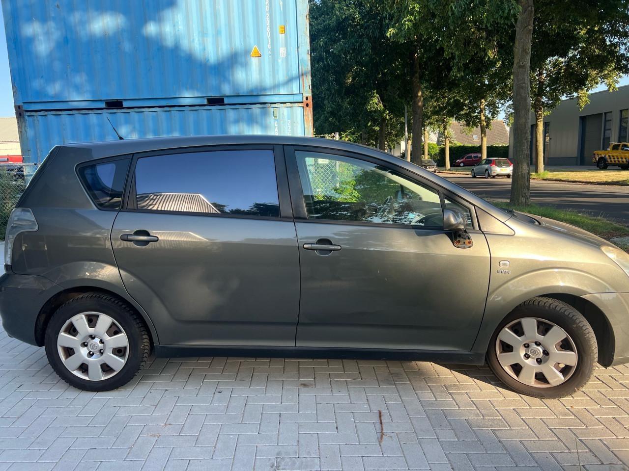 Toyota Corolla Verso 1.8 VVT-i 7 zitter