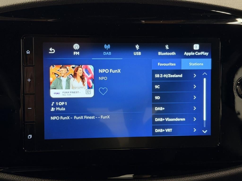 Toyota Aygo X hybrid 115 play