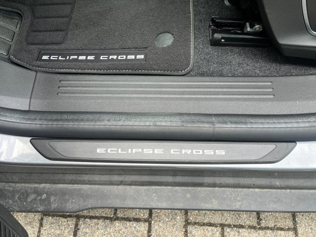 Mitsubishi Eclipse Cross instyle 87 kwh